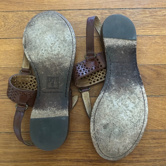 Frye, Rachel Perforated Sling Back Sandal - Picture 8 of 9